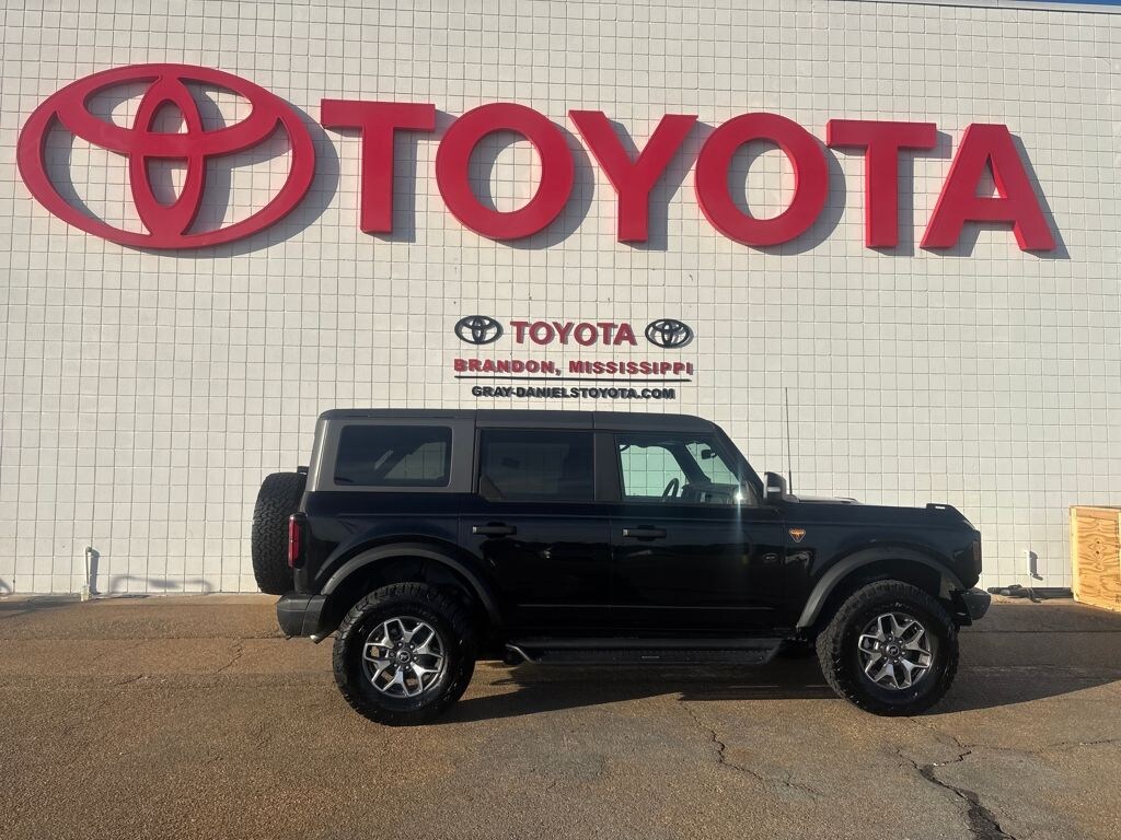 Used 2024 Ford Bronco Badlands SUV