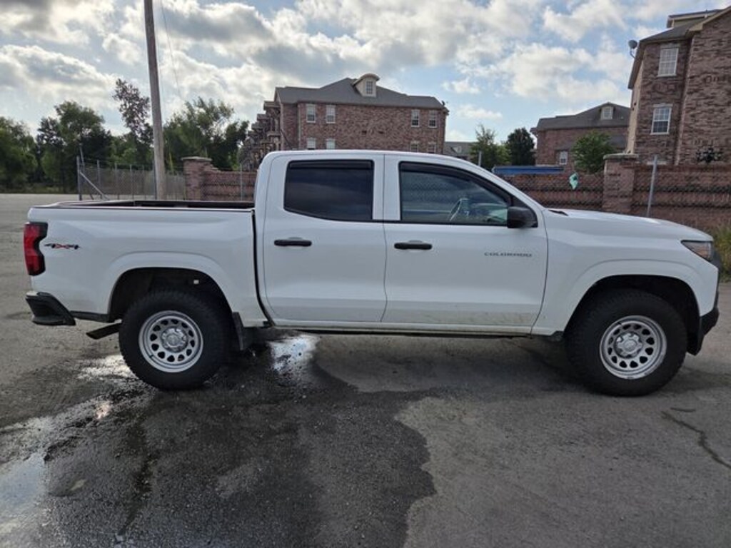 Used 2024 Chevrolet Colorado WT Truck Crew Cab