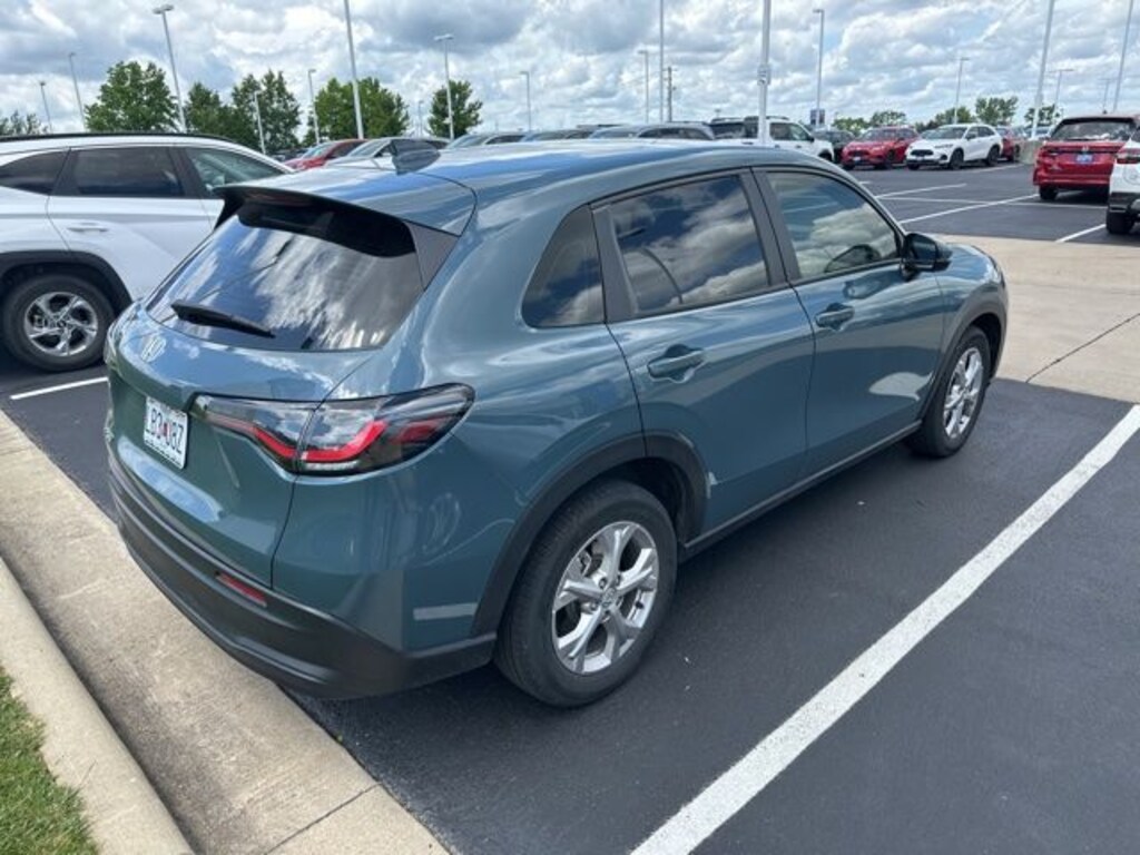 Used 2025 Honda HR-V LX SUV
