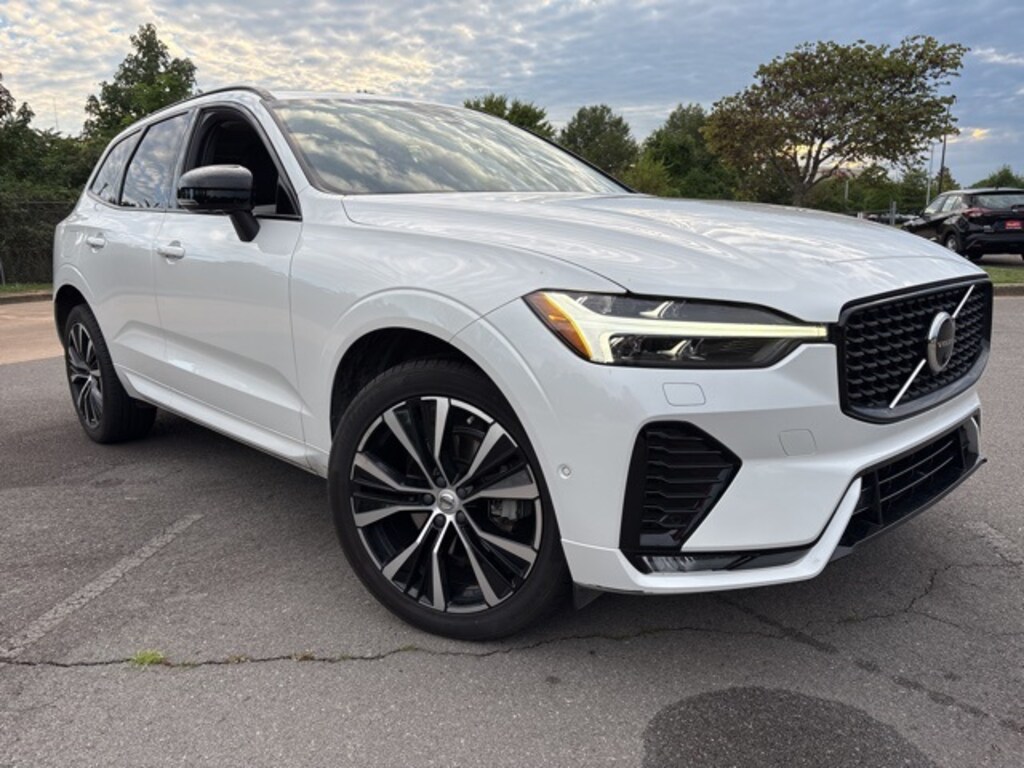 Used 2023 Volvo XC60 B5 FWD Plus Dark SUV