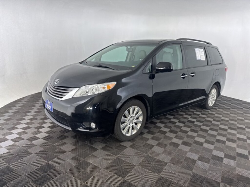Used 2015 Toyota Sienna Van