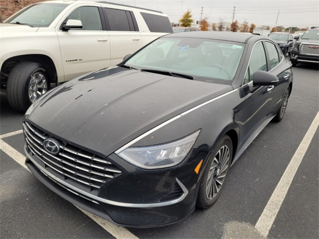 Used 2023 Hyundai Sonata Hybrid SEL Sedan