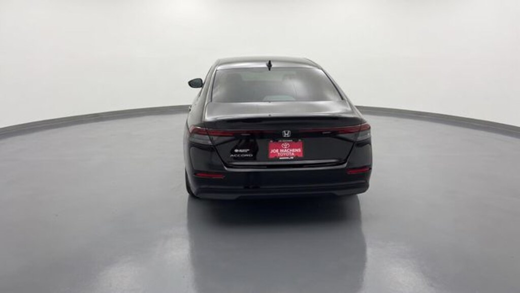 Used 2025 Honda Accord SE Sedan