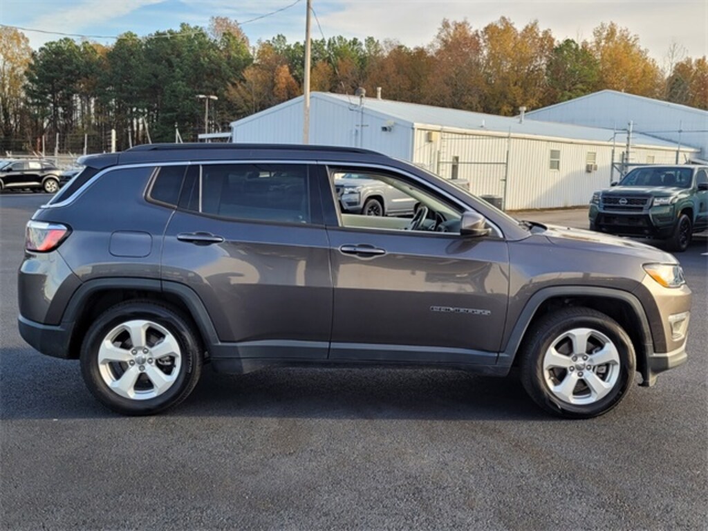 Used 2021 Jeep Compass Latitude SUV