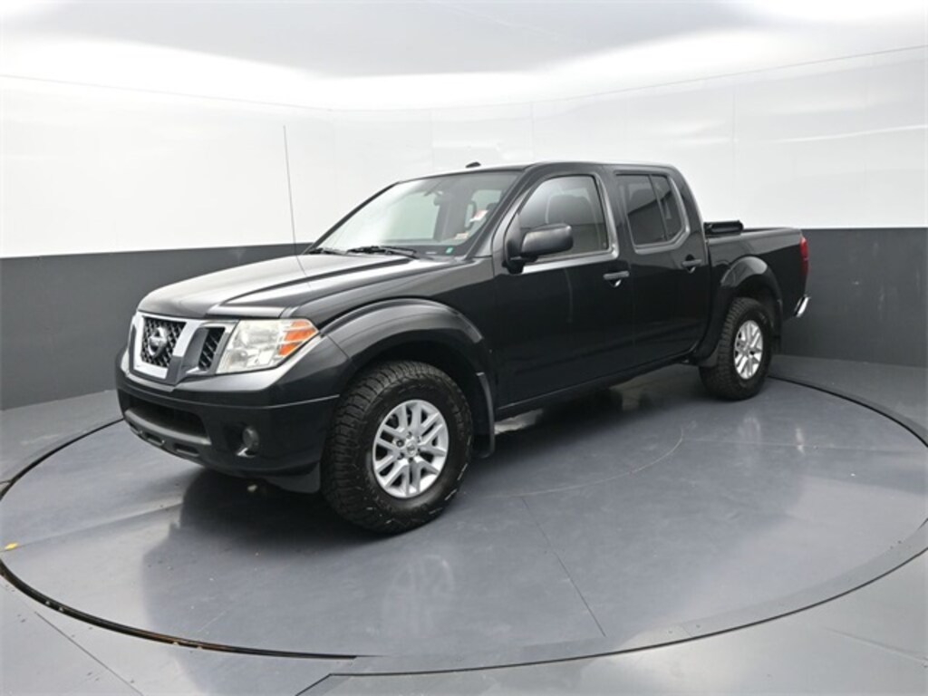 Used 2017 Nissan Frontier SV Truck Crew Cab
