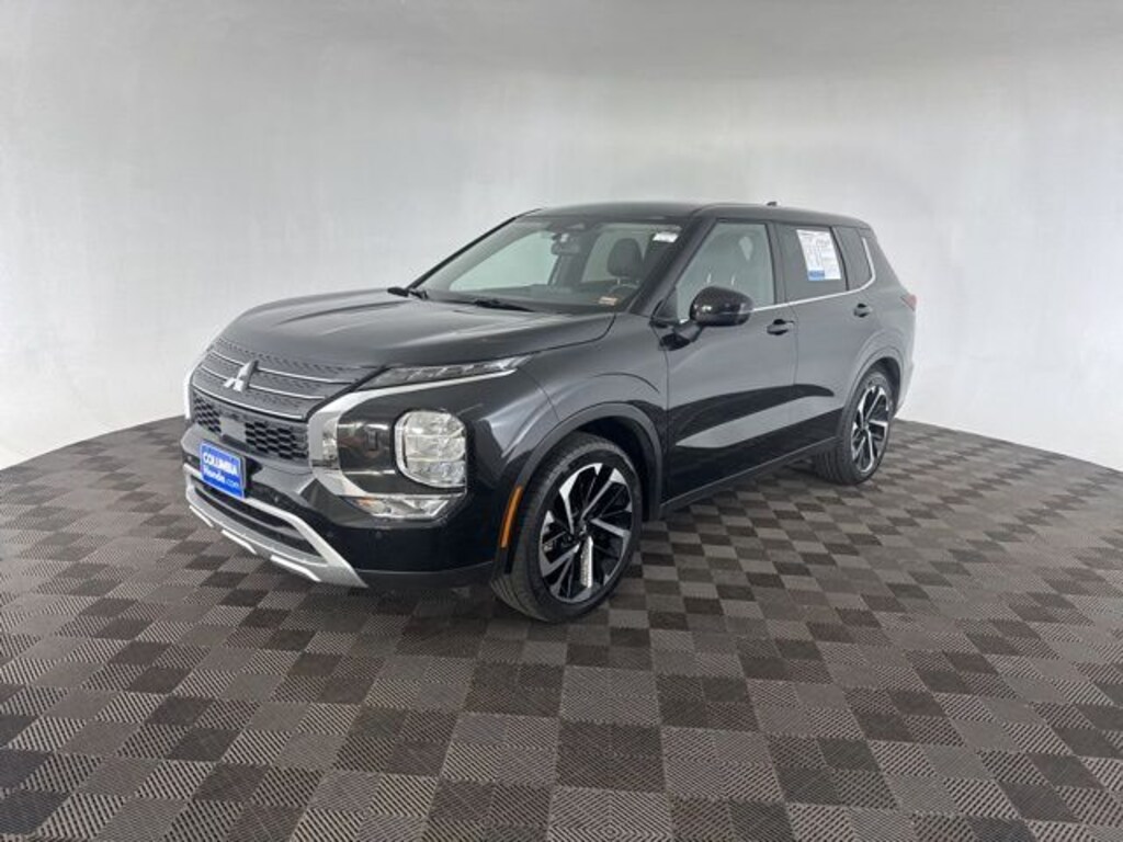 Used 2024 Mitsubishi Outlander SE SUV
