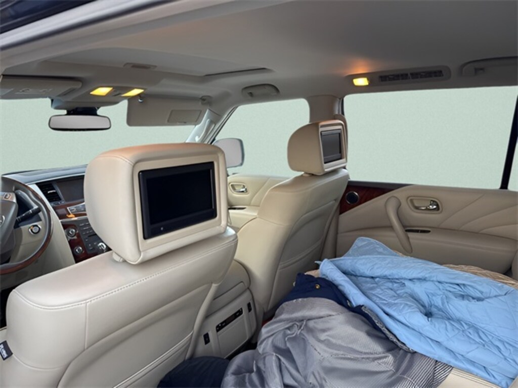 Used 2017 INFINITI QX80 SUV