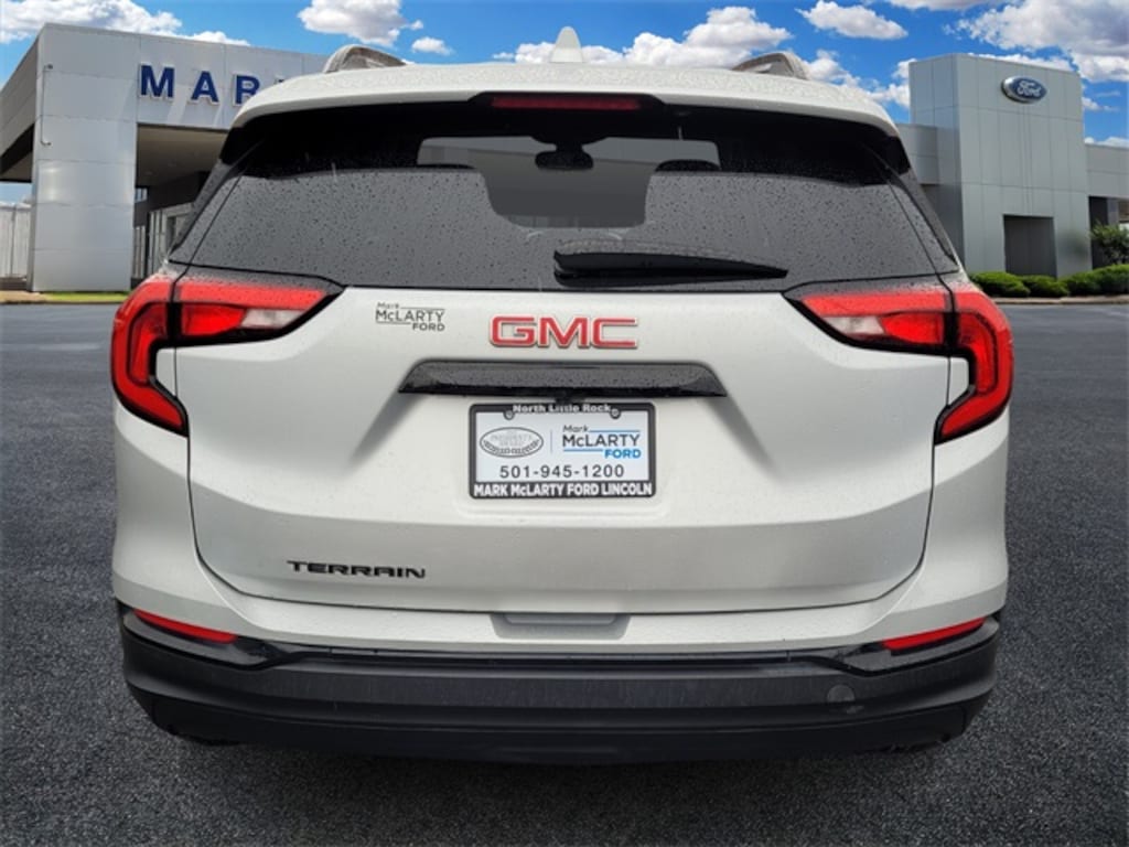 Used 2021 GMC Terrain SLE SUV