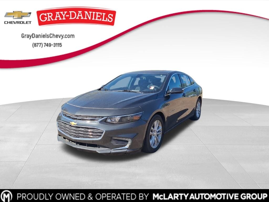 Used 2017 Chevrolet Malibu LT w/1LT Sedan