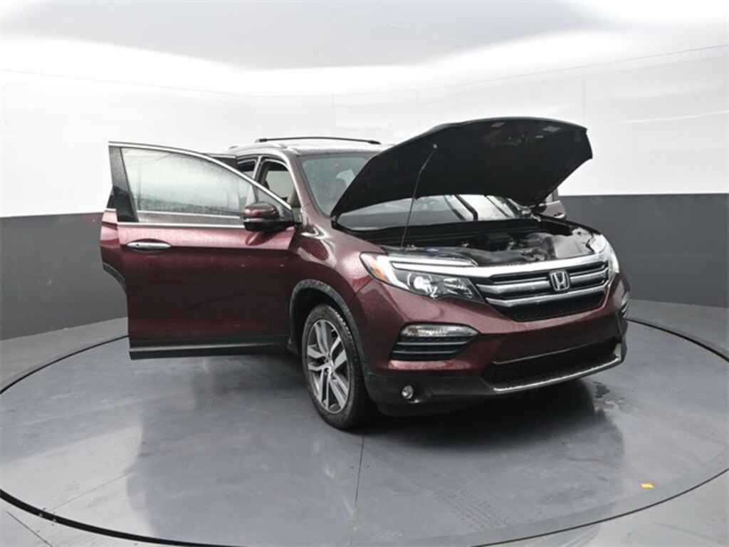 Used 2016 Honda Pilot Elite AWD SUV