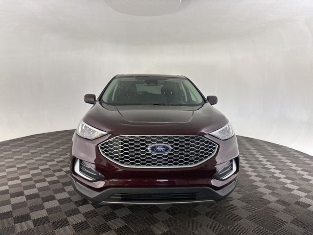 Used 2024 Ford Edge SUV