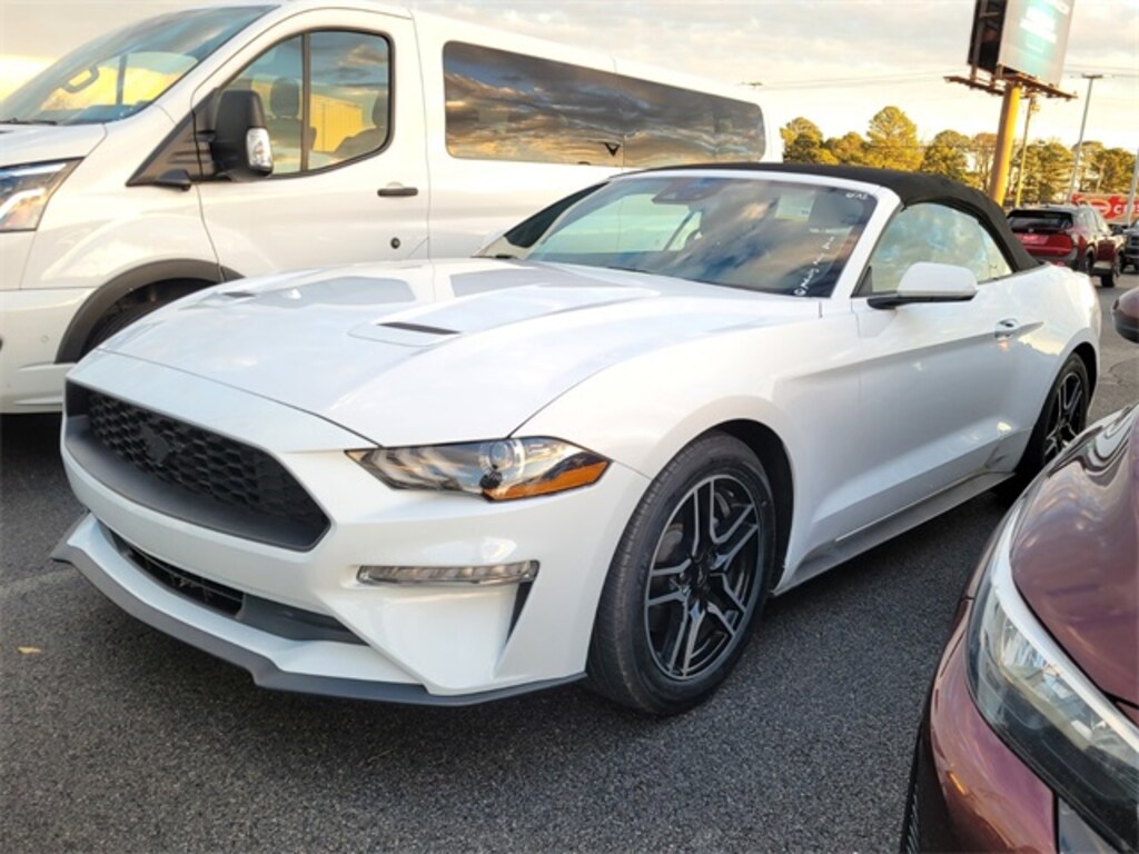 Used 2023 Ford Mustang Convertible