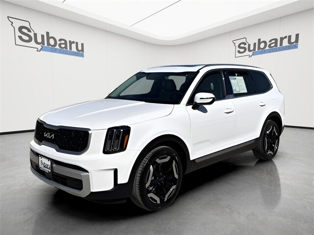 2024 Kia Telluride EX photo 2