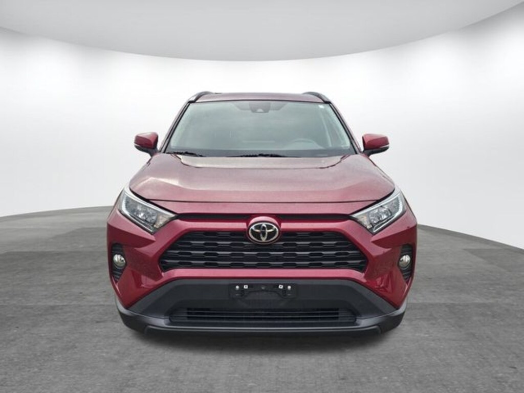 Used 2021 Toyota RAV4 XLE SUV