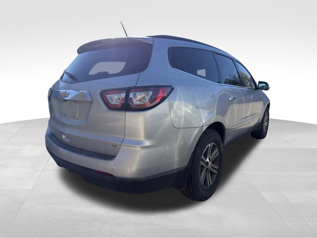 Used 2017 Chevrolet Traverse LT w/1LT SUV