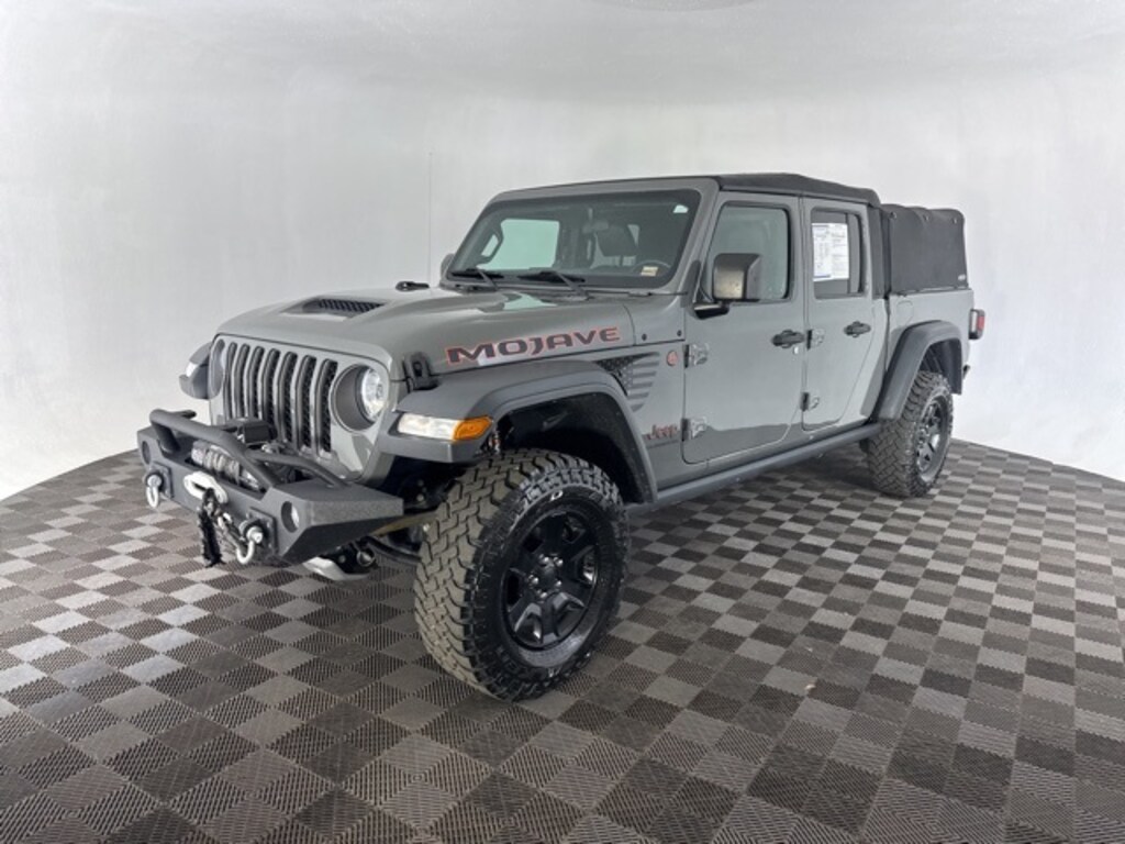 Used 2020 Jeep Gladiator Mojave Truck Crew Cab