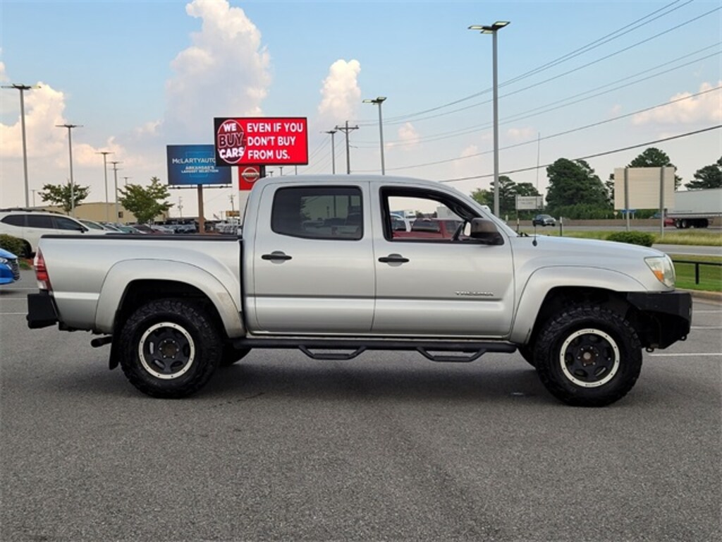 Used 2011 Toyota Tacoma PreRunner V6 Truck Double Cab
