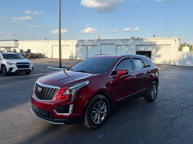 2022 Cadillac XT5 Premium Luxury photo 3