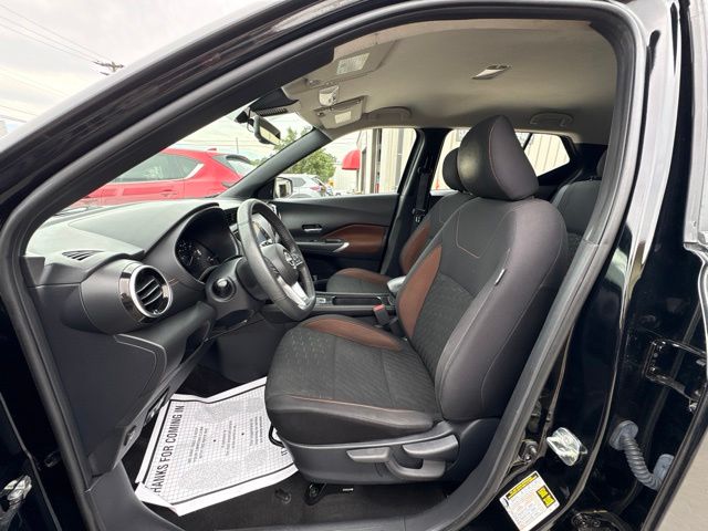 2023 Nissan Kicks SR - Photo 12