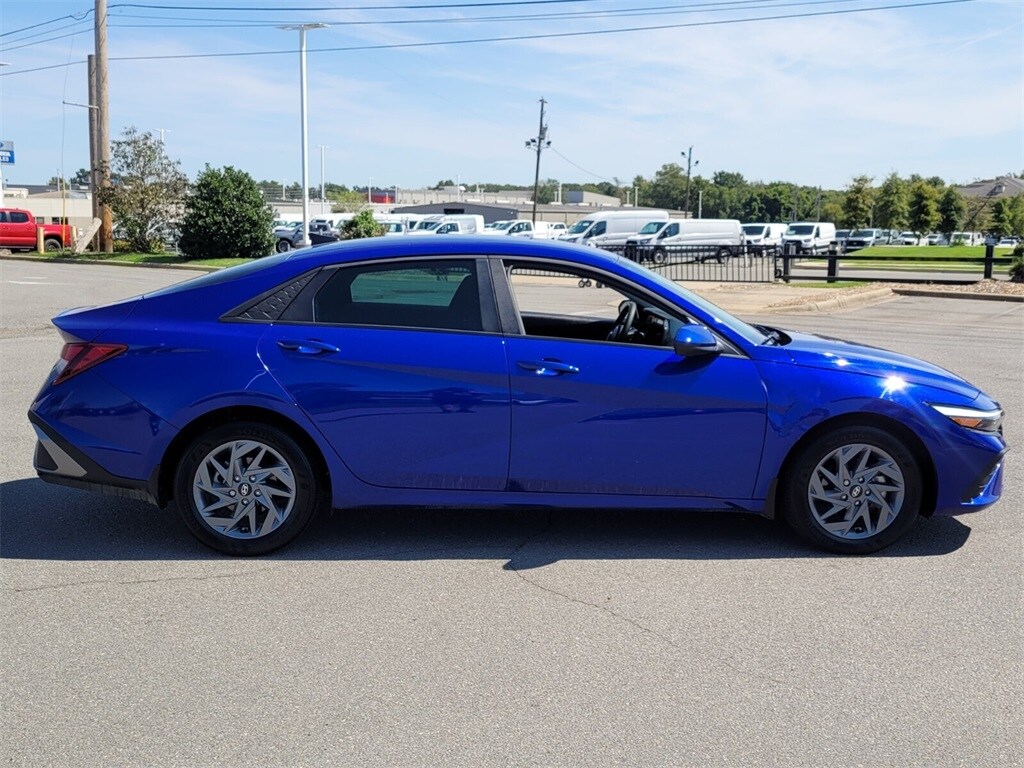 Used 2024 Hyundai Elantra SEL Sedan