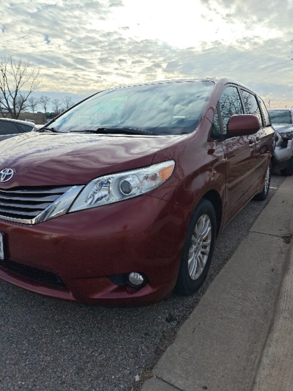 Used 2016 Toyota Sienna L 7 Passenger Van