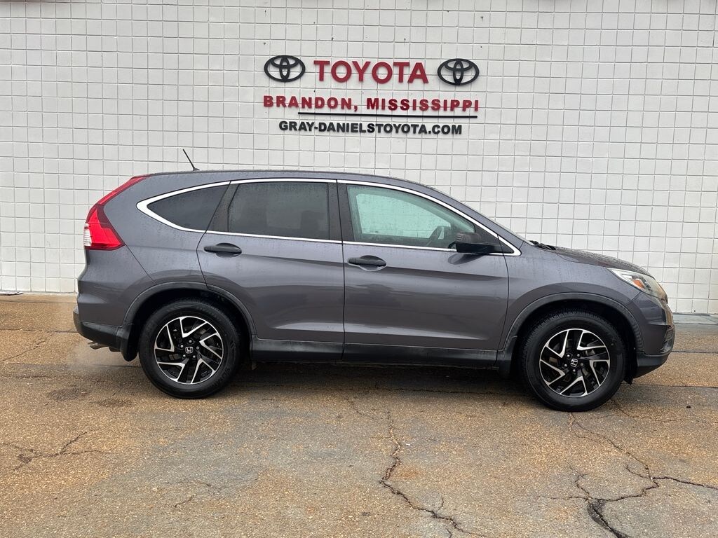 Used 2016 Honda CR-V SE FWD SUV