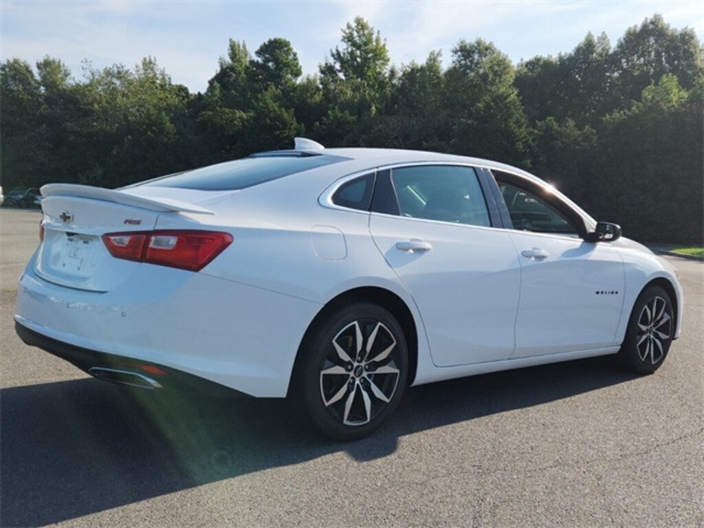 Used 2024 Chevrolet Malibu RS Sedan
