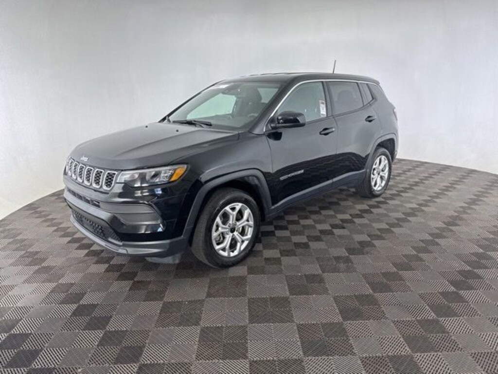 Used 2025 Jeep Compass Sport SUV