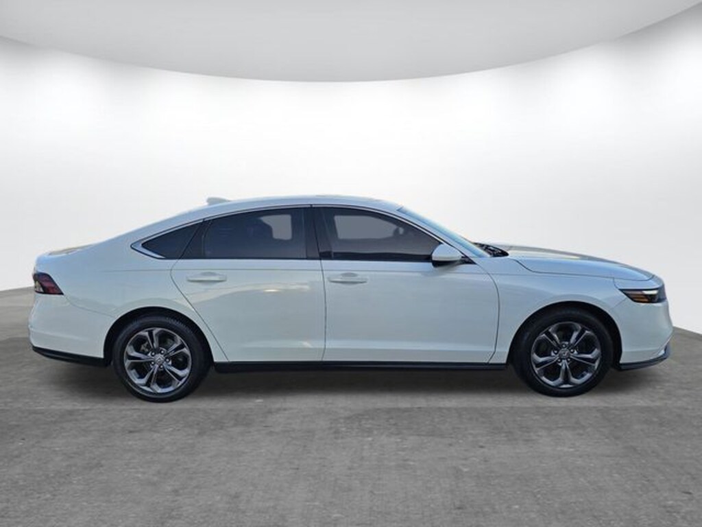 Used 2023 Honda Accord EX Sedan