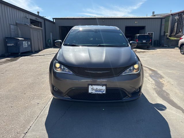 2C4RC1FG2JR350536