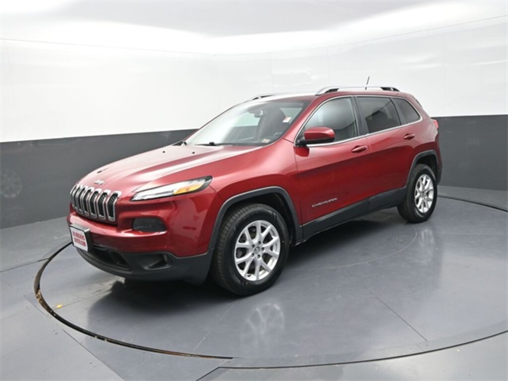 Used 2015 Jeep Cherokee Latitude 4x4 SUV