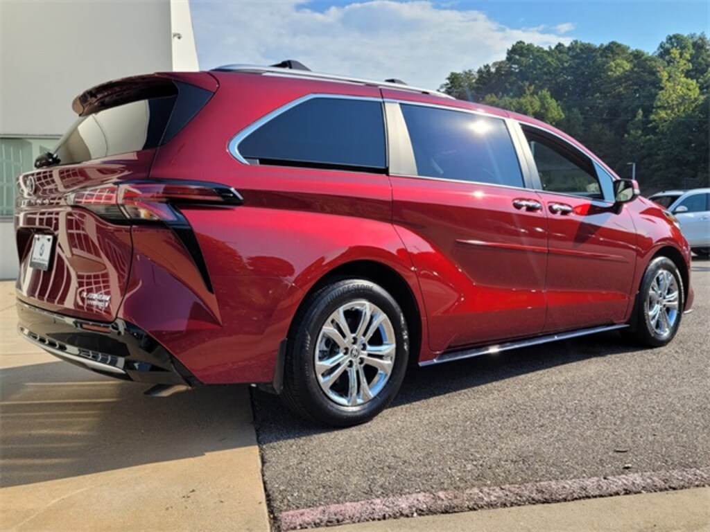 Used 2023 Toyota Sienna Platinum 7 Passenger Van Passenger Van