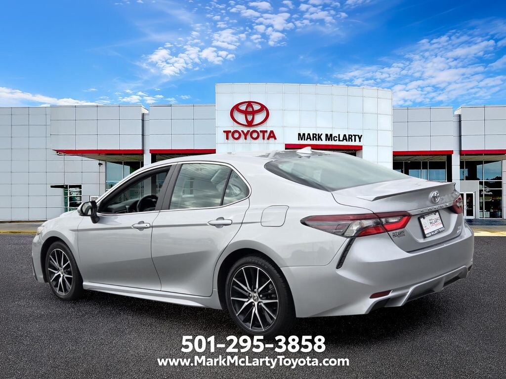 Used 2024 Toyota Camry SE Sedan