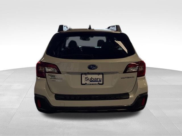 2018 Subaru Outback Limited - Photo 6
