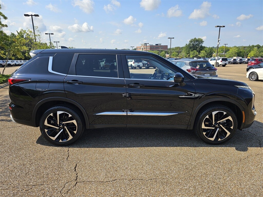 Used 2022 Mitsubishi Outlander CUV