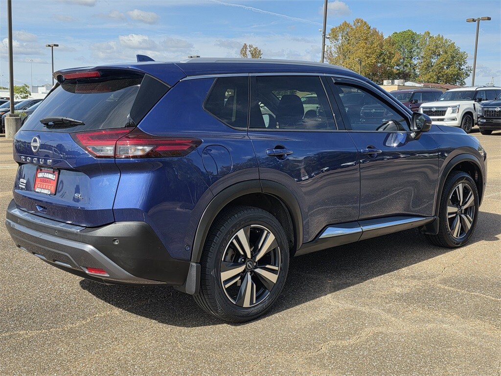 Used 2023 Nissan Rogue SL SUV