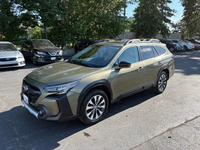 2023 Subaru Outback Limited photo 3