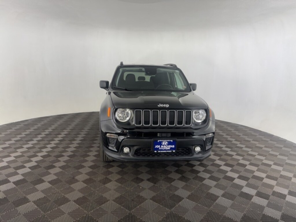 Used 2023 Jeep Renegade Latitude SUV
