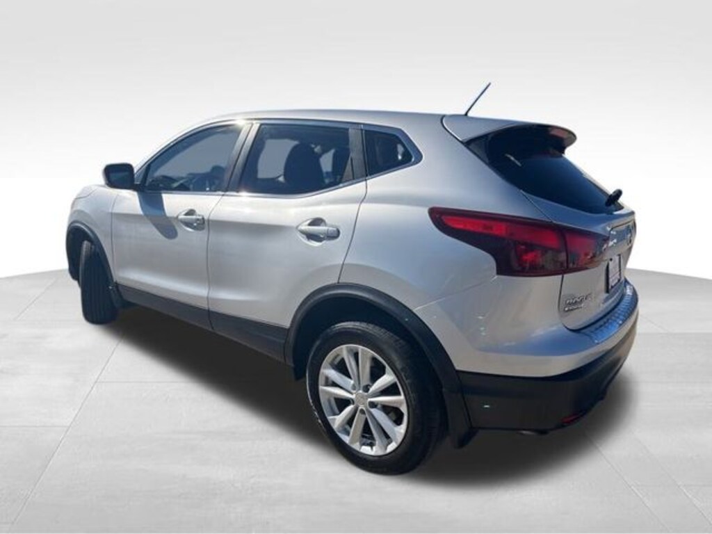 Used 2018 Nissan Rogue Sport S SUV