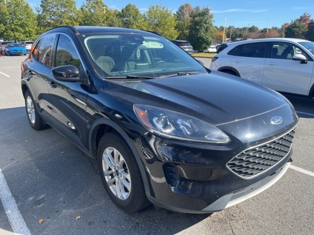Used 2021 Ford Escape SE Hybrid SUV
