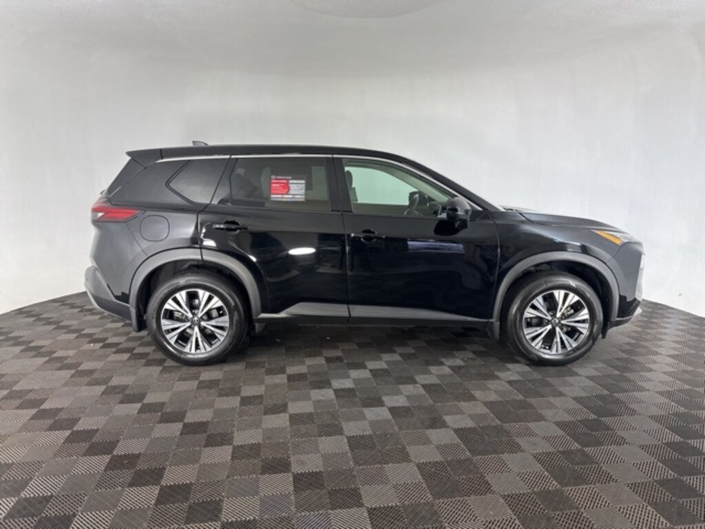 Used 2021 Nissan Rogue SV SUV