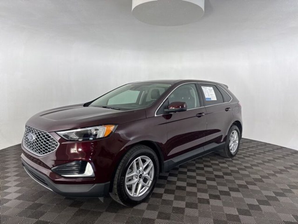 Used 2024 Ford Edge SUV