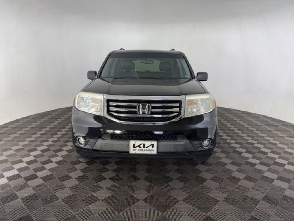 Used 2012 Honda Pilot Touring w/RES/Navi 4WD SUV