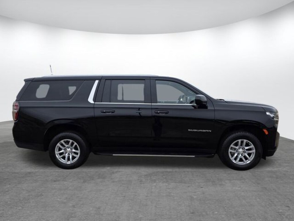 Used 2023 Chevrolet Suburban LT SUV