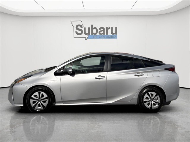 2018 Toyota Prius Four photo 4