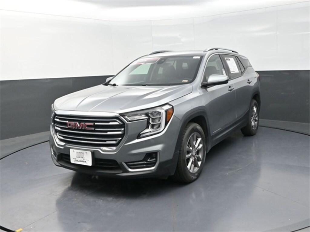 Used 2024 GMC Terrain SLT SUV