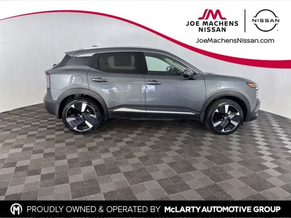Used 2025 Nissan Kicks SR SUV