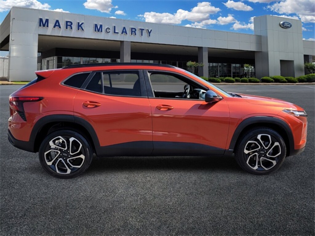 Used 2024 Chevrolet Trax 2RS SUV