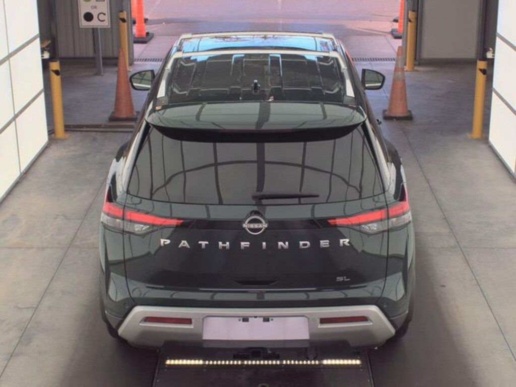 Used 2025 Nissan Pathfinder SL SUV