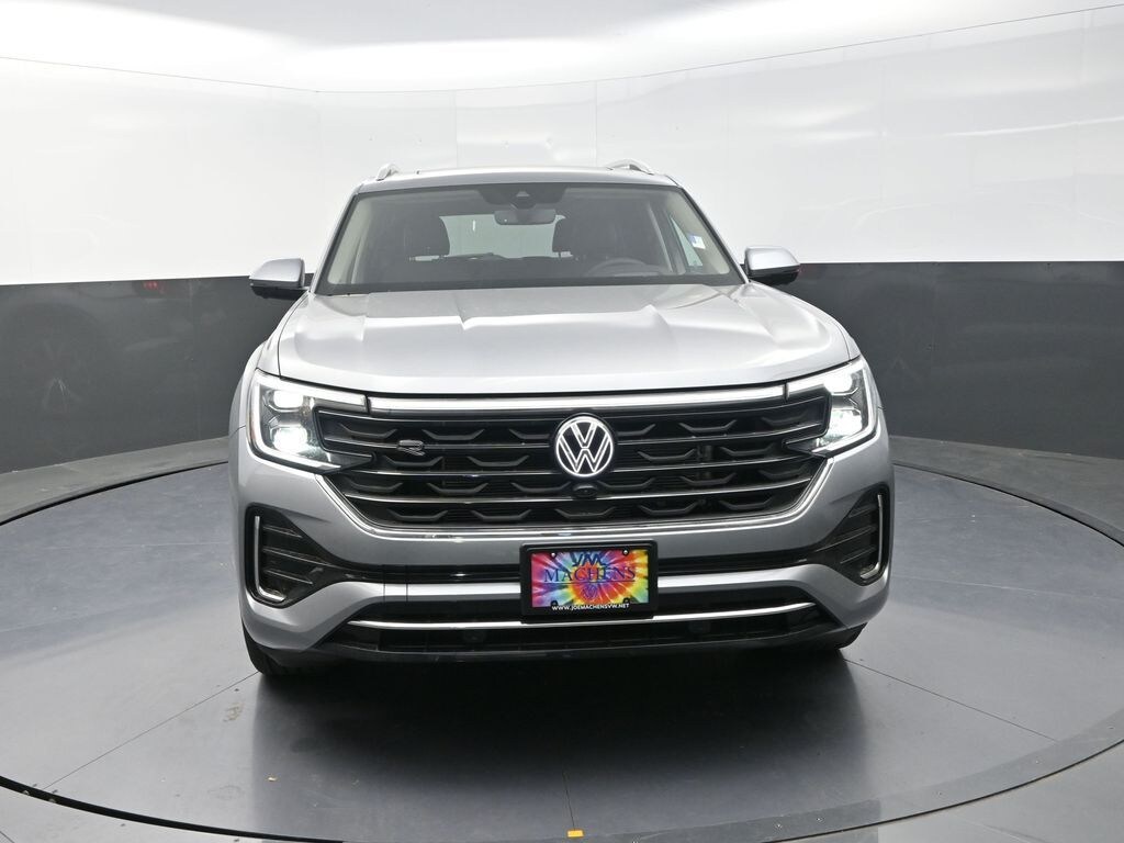 Used 2025 Volkswagen Atlas 2.0T SEL Premium R-Line SUV